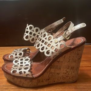 Tory Burch Platinum Gold Nori Platform Wedge Sandal - Size 7 with box